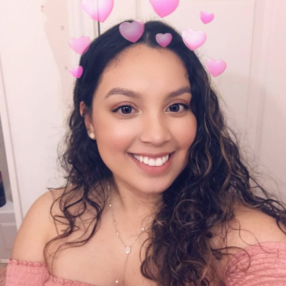 Meet your Posher, Destinee